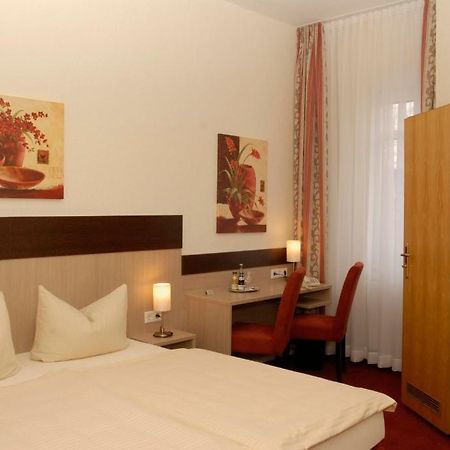 Hotel Wuppertaler Hof Remscheid Bagian luar foto